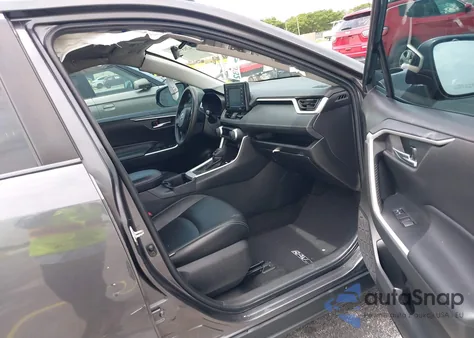 2022 Toyota Rav4 Xle из США, поврежденный, VIN 2T3W1RFV9NC182736